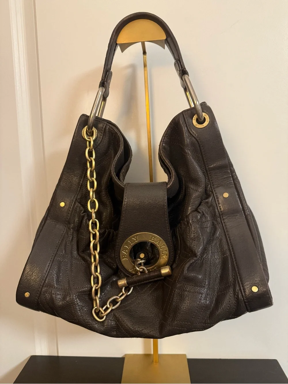 Bally Dark Brown Leather Shoulder Bag with Gold Chain Accent - Picture 2 of 11